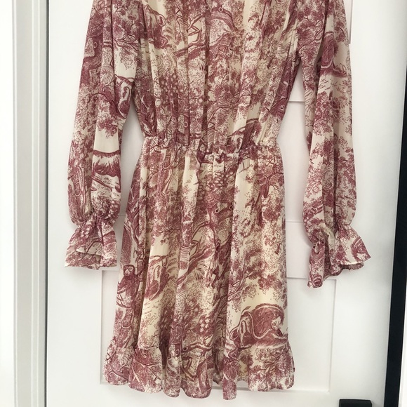 Misguided Long Sleeve Dress - Picture 4 of 4